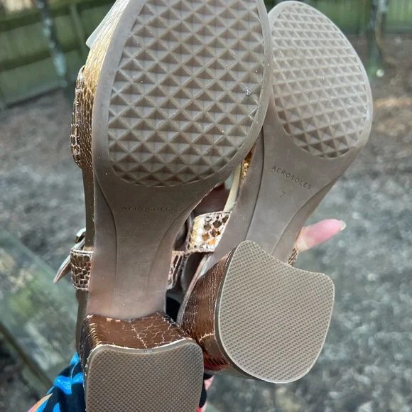 AEROSOLES Cosmos Platform Chunky Rose Gold Metallic Women’s Heel 7M NWT NEW - Picture 9 of 9